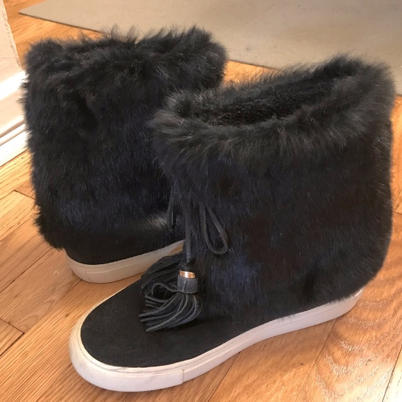 Great condition Tory Burch Angelica faux fur black tassel boots size 8 - Picture 2 of 8